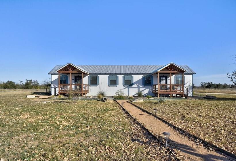 The Windmill Breathtaking Hill Country Views!