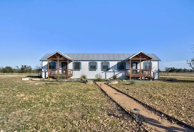 The Windmill Breathtaking Hill Country Views!