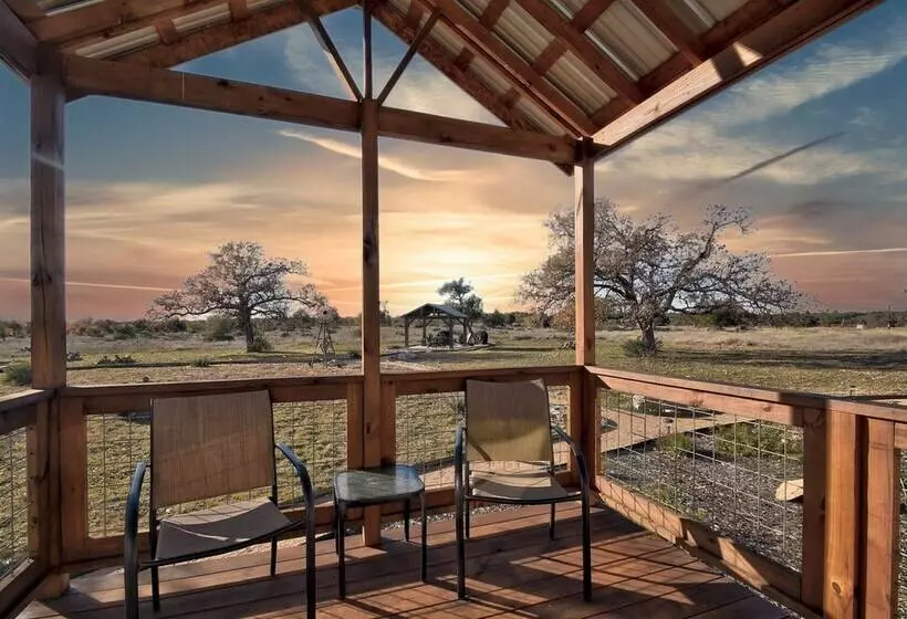 The Windmill Breathtaking Hill Country Views!