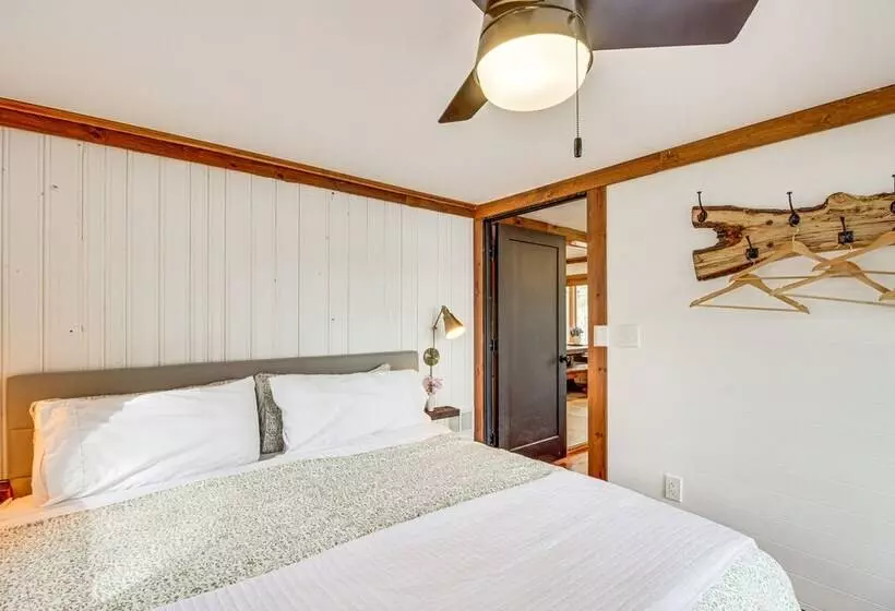 Waterfront Duluth Cabin W/ Deck & River View!