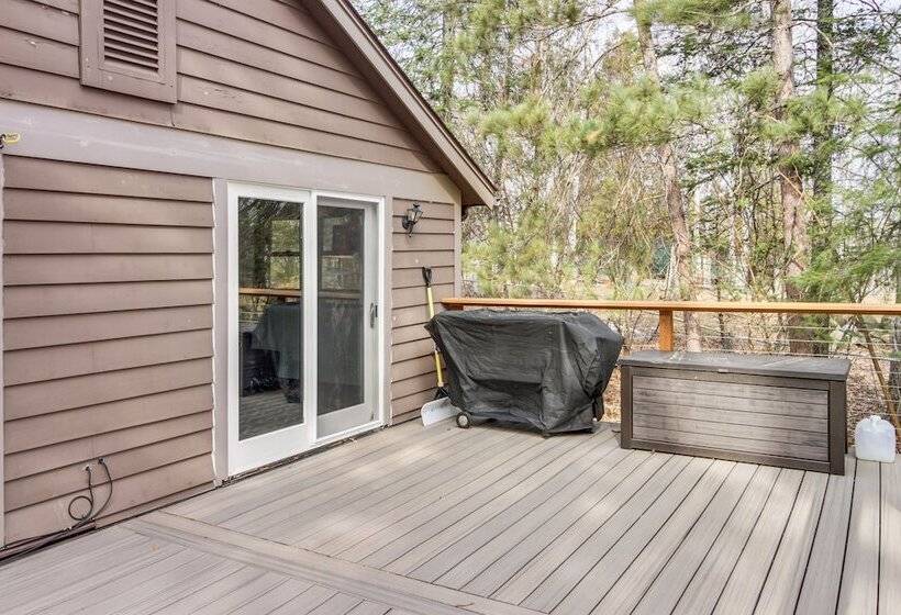 Waterfront Duluth Cabin W/ Deck & River View!