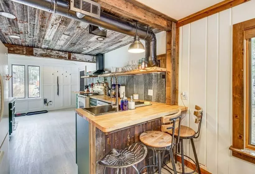 Waterfront Duluth Cabin W/ Deck & River View!