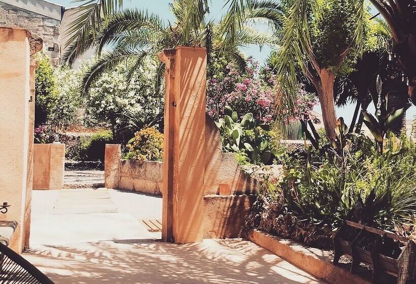 هتل Casa Mona Turismo De Interior