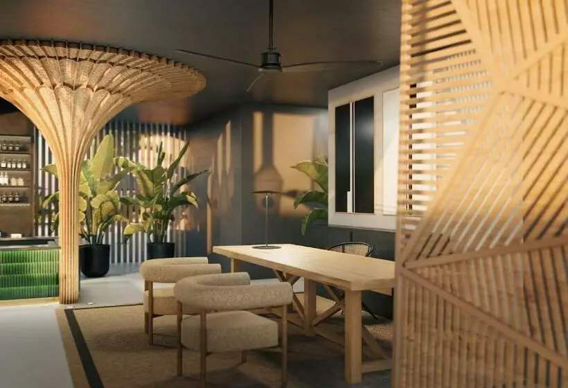 Hotelli Estimar Marina Farnals 5 & Two