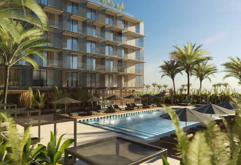 هتل Estimar Marina Farnals 5 & Two