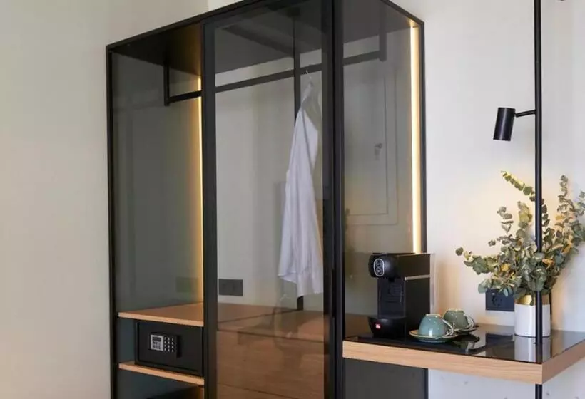 Hotelli Estimar Marina Farnals 5 & Two