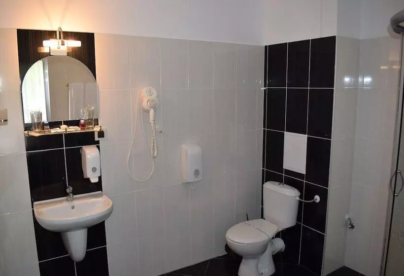 Balneo Hotel Druzhba 1