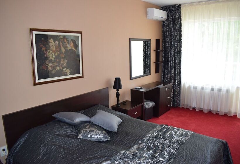 Balneo Hotel Druzhba 1