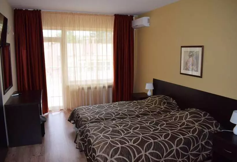 Balneo Hotel Druzhba 1