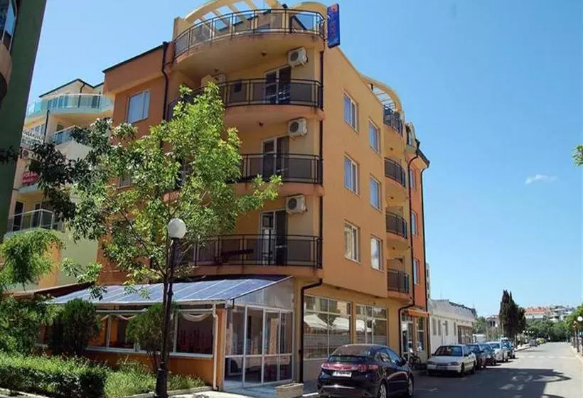 Family Hotel Diana