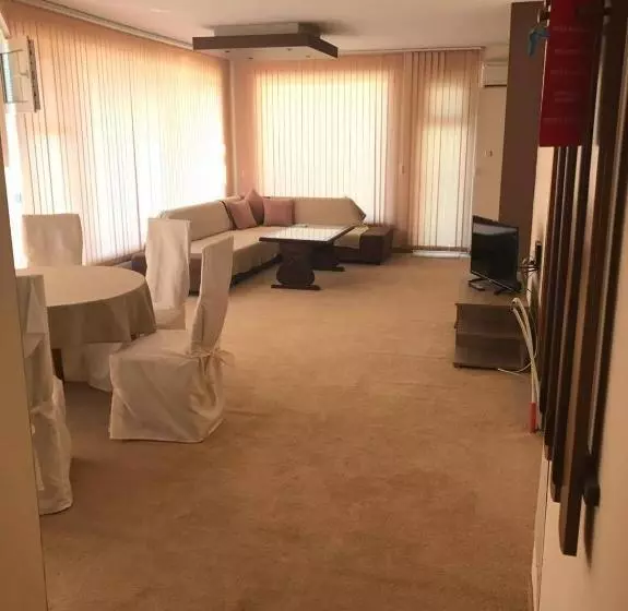 Family Hotel Diana