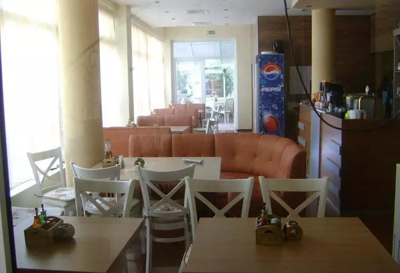 Family Hotel Diana
