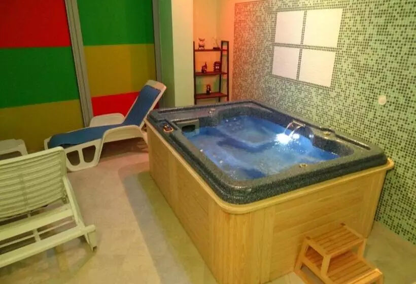 Hotel Detelina Complex