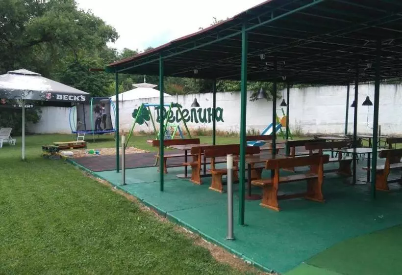 Hotel Detelina Complex