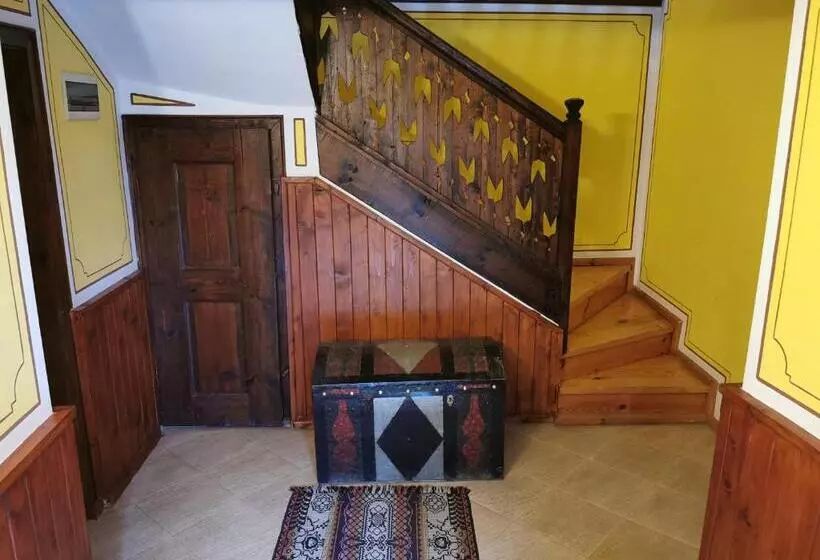 ホテル Hadji Neikovi Guest Houses