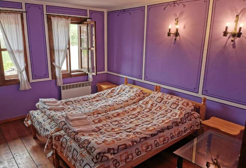 فندق Hadji Neikovi Guest Houses