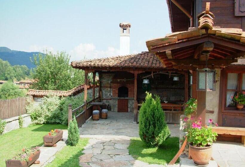 فندق Hadji Neikovi Guest Houses