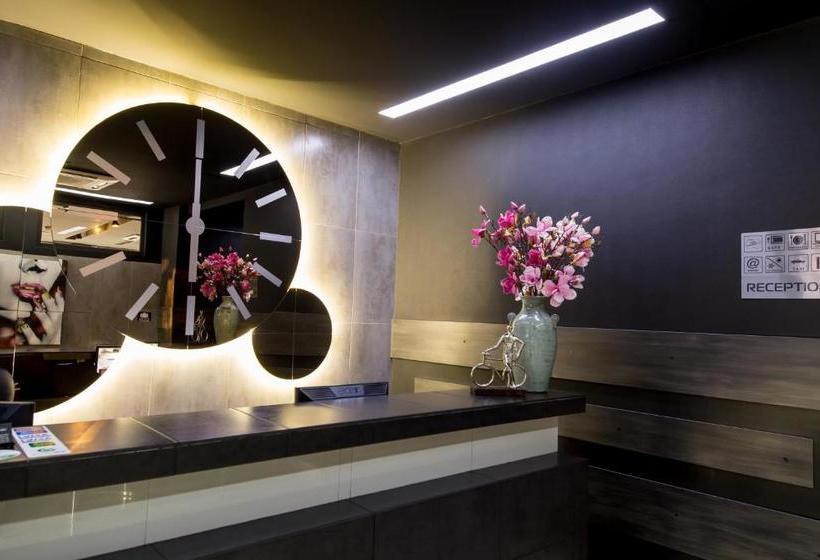 בית מלון כפרי Idol