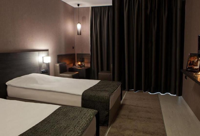 בית מלון כפרי Idol