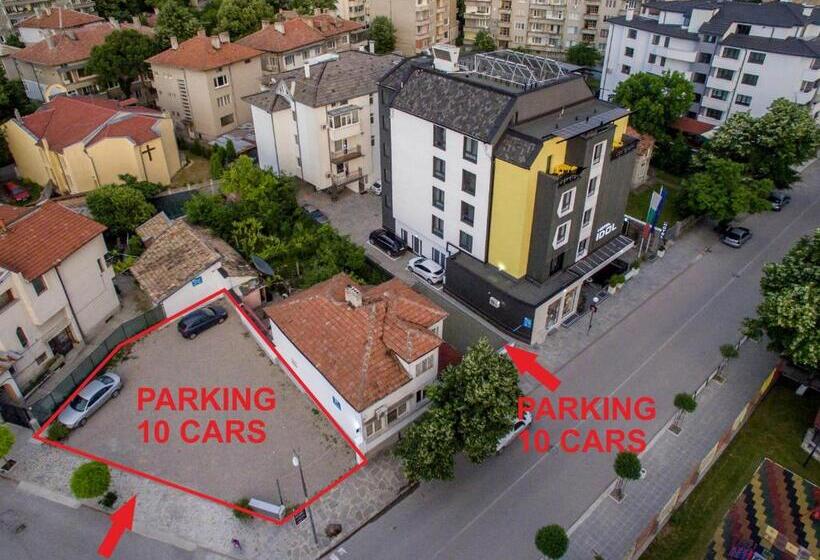 בית מלון כפרי Idol