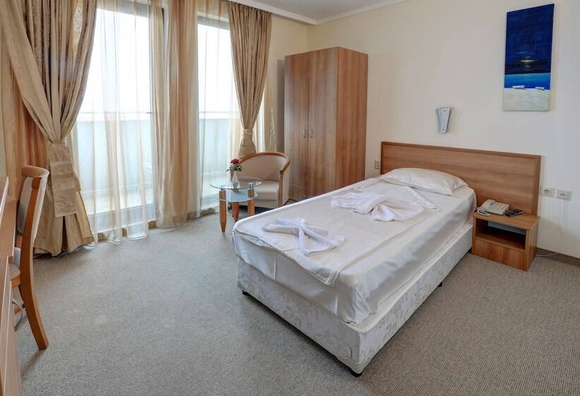 فندق Lalov Egrek