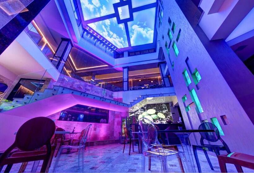 호텔 National Palace Wine & Spa