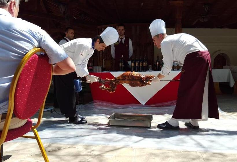 호텔 National Palace Wine & Spa