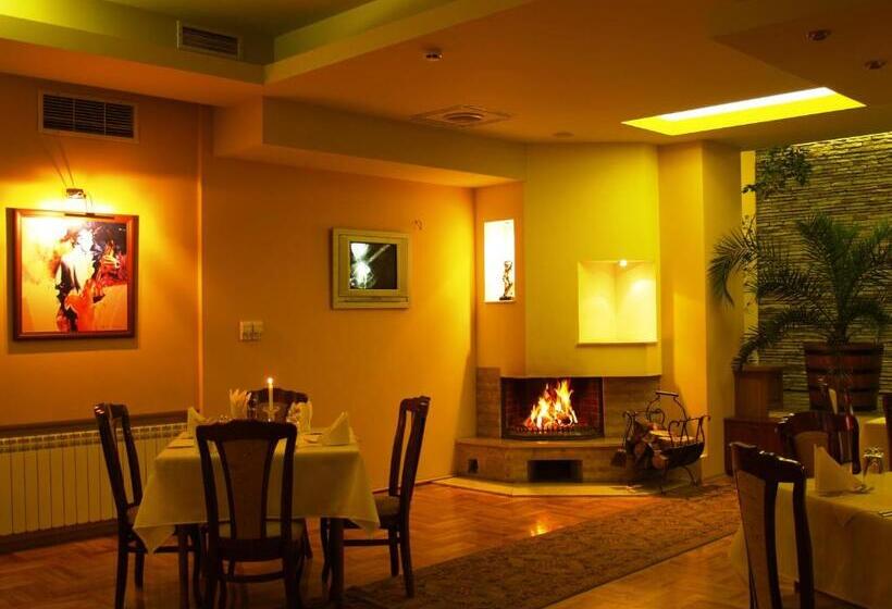 호텔 National Palace Wine & Spa