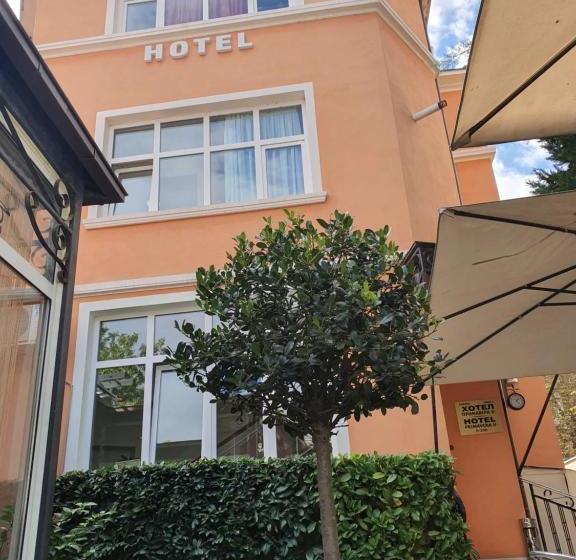 ホテル Primavera 2