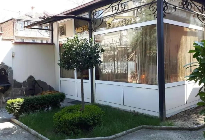 Hotel Primavera 2