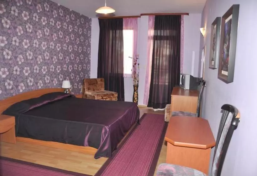 هتل Guest Rooms Sveti Nikola