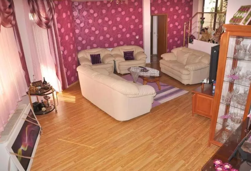 هتل Guest Rooms Sveti Nikola