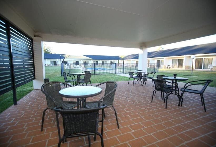 فندق على الطريق Roma Explorers Inn