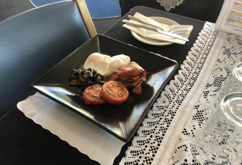 Carnarvon Gateway Motel