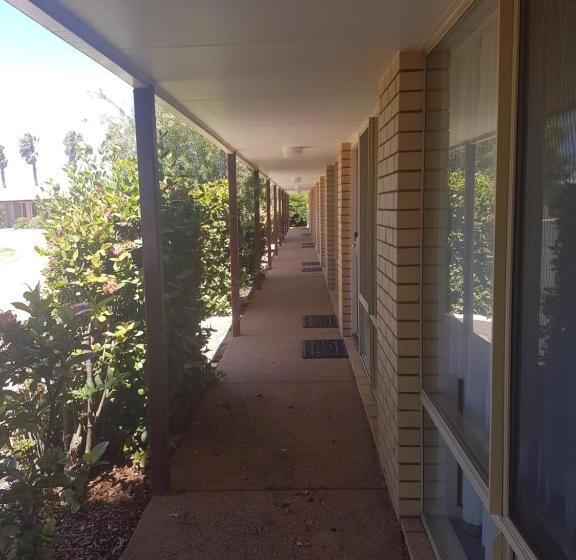 Carnarvon Gateway Motel