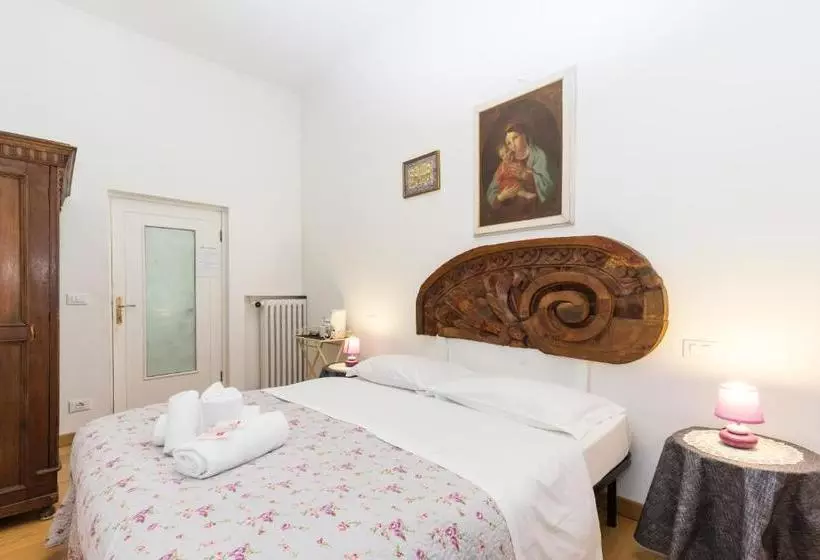 تختخواب و صبحانه Venice Dose Guesthouse