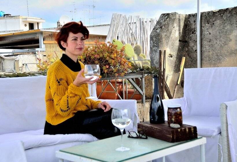 تختخواب و صبحانه Azzurretta Guest House