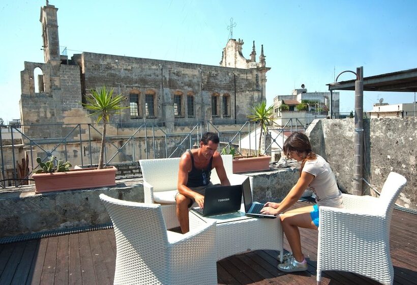 تختخواب و صبحانه Azzurretta Guest House