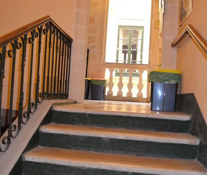 تختخواب و صبحانه Azzurretta Guest House