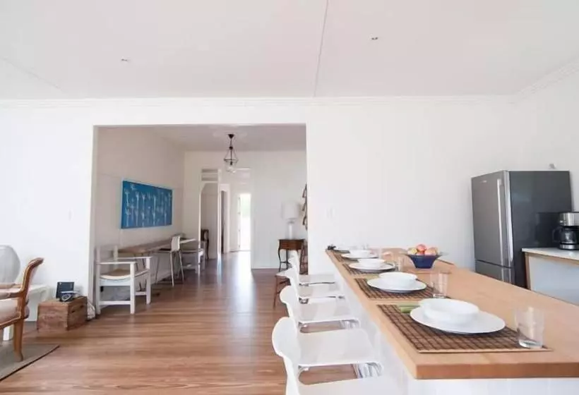 Aamiaismajoitus (B&B) Byron Palms Guesthouse & Spa   Adults Only