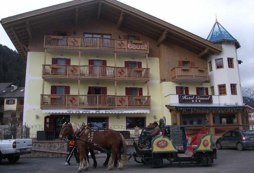 ベッドアンドブレックファースト Ciamol