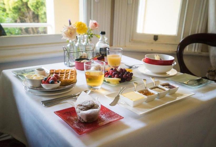 צימר Dunmoylen House