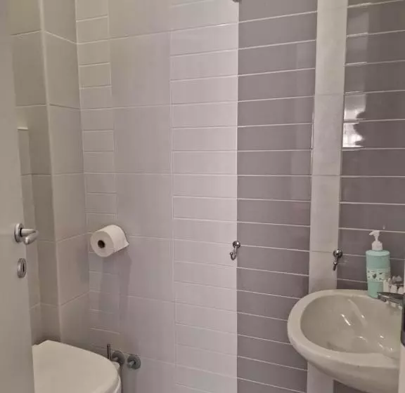 تختخواب و صبحانه La Casa Dei Fiori