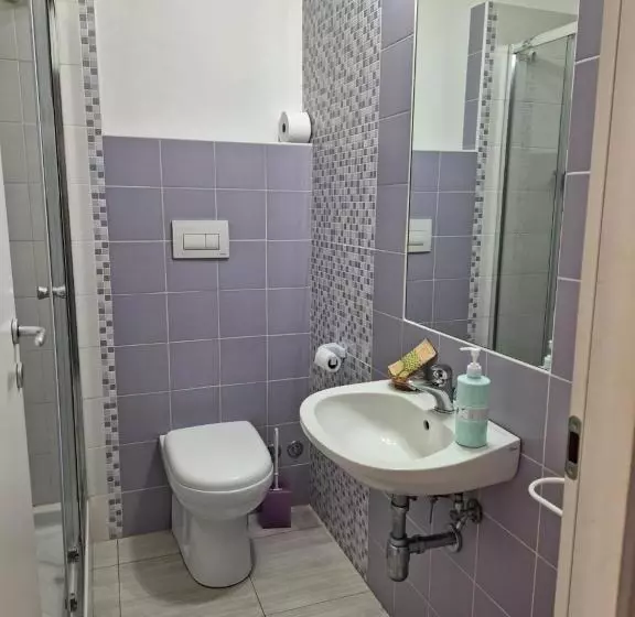 تختخواب و صبحانه La Casa Dei Fiori