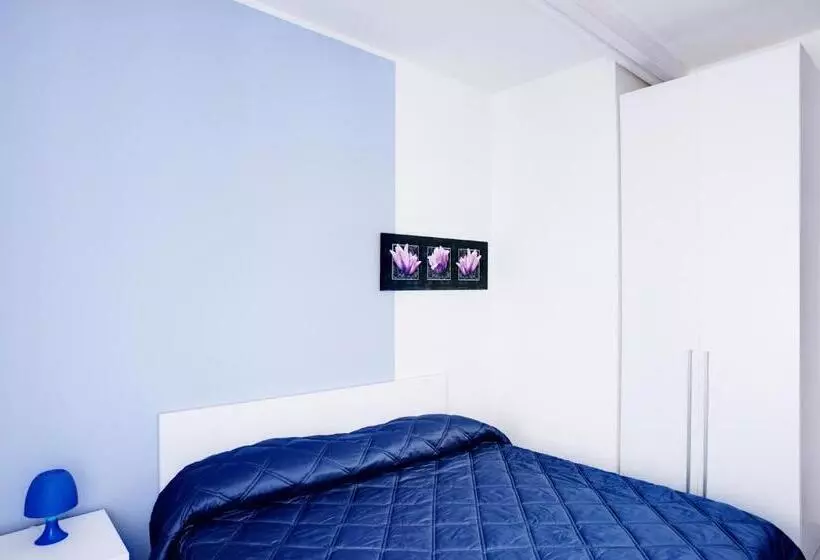 تختخواب و صبحانه La Casa Dei Fiori