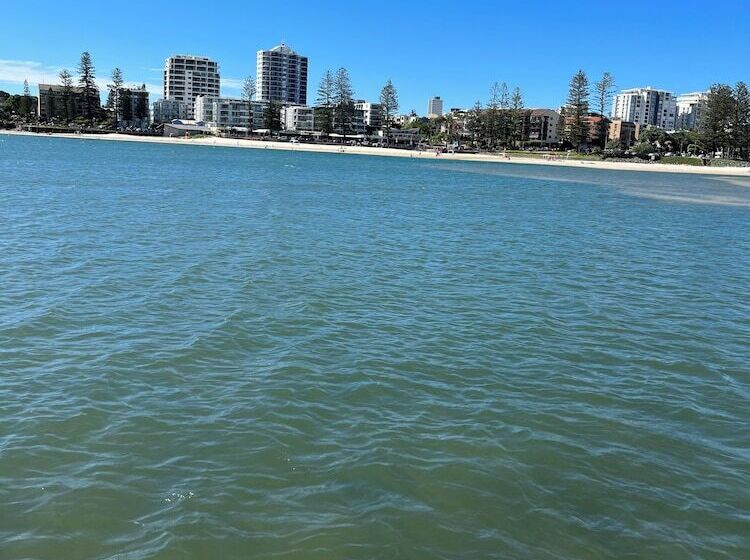 Moffat Beach Motel Caloundra