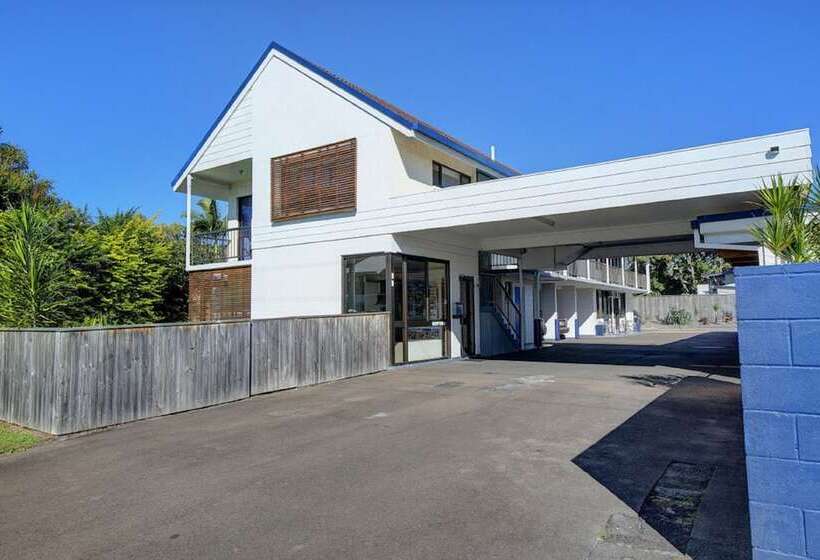 Moffat Beach Motel Caloundra