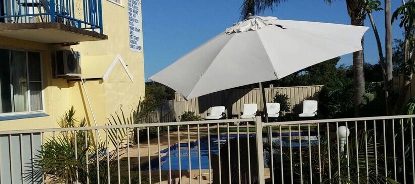 Harrington Village Motel