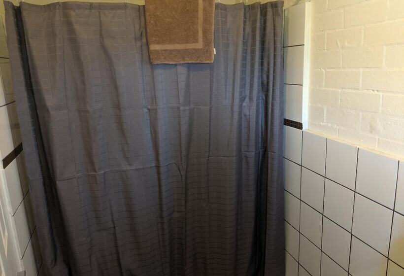 Harrington Village Motel