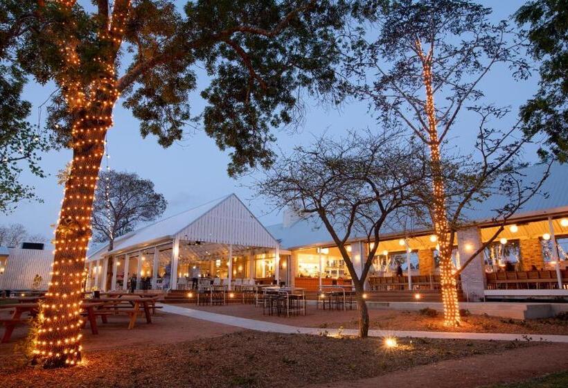 Отель Camden Valley Inn